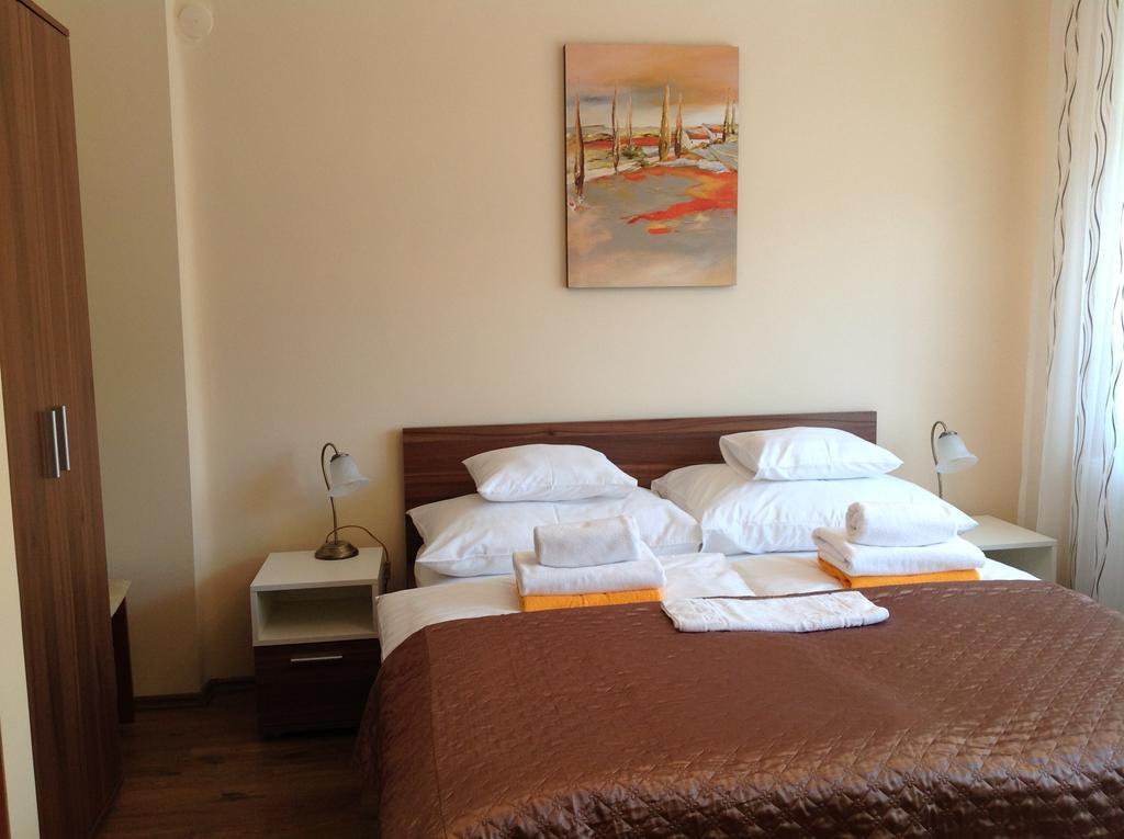 Jokai Apartmanhaz Hévíz Buitenkant foto