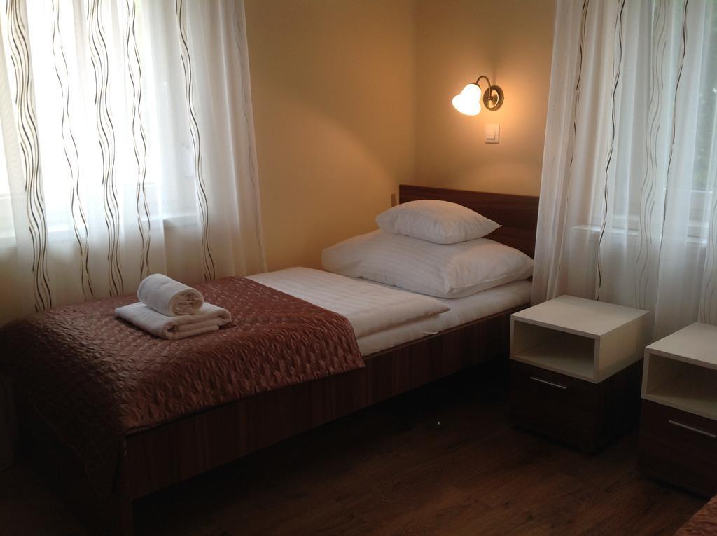 Jokai Apartmanhaz Hévíz Buitenkant foto